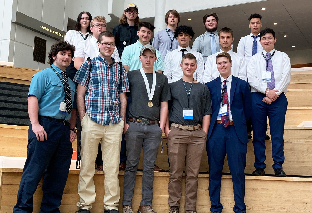 Article Carpentry junior, Headed to Nationals